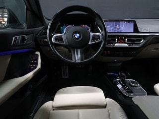 Thumbnail Mobil 8