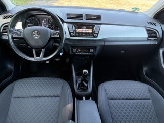 Thumbnail Mobil 6