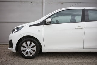 Thumbnail Mobil 6