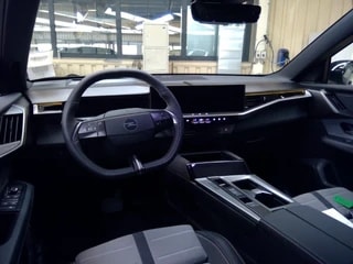 Thumbnail Mobil 4