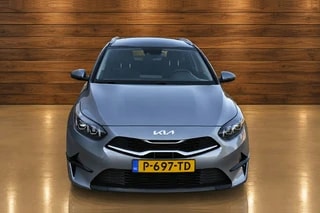 Thumbnail Mobil 8