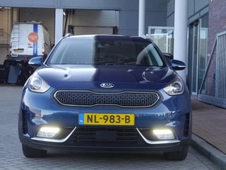 Thumbnail Mobil 4