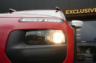 Thumbnail Mobil 8