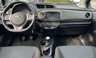 Thumbnail Mobil 10