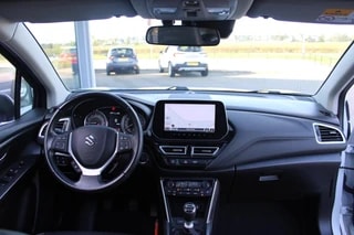 Thumbnail Mobil 6