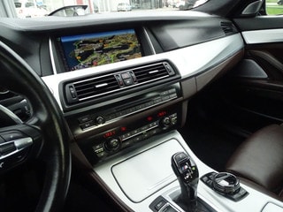 Thumbnail Mobil 10