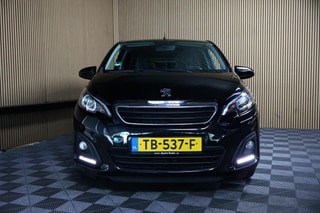 Thumbnail Mobil 8
