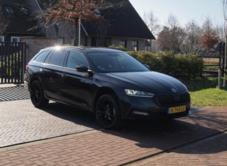 Thumbnail Mobil 4