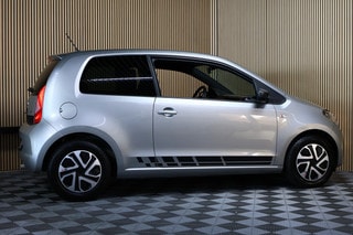 Thumbnail Mobil 6