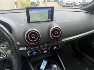 Thumbnail Mobil 10