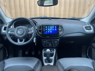 Thumbnail Mobil 10