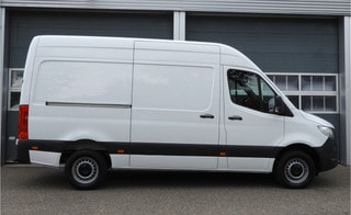 Thumbnail Mobil 4