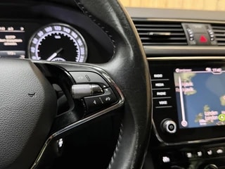 Thumbnail Mobil 9