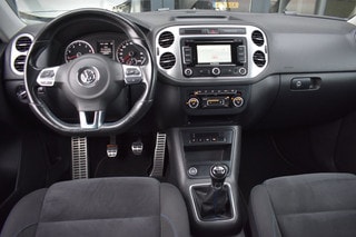 Thumbnail Mobil 6