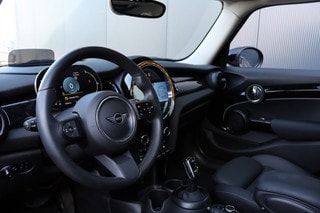 Thumbnail Mobil 10