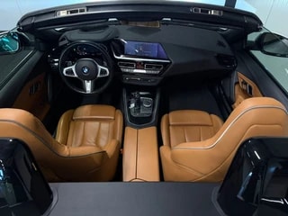 Thumbnail Mobil 10