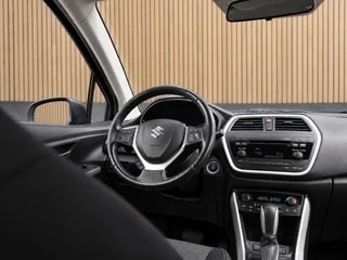 Thumbnail Mobil 4