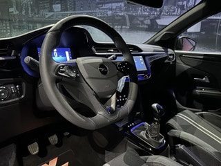 Thumbnail Mobil 2
