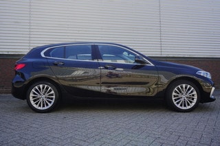 Thumbnail Mobil 9