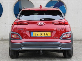 Thumbnail Mobil 8
