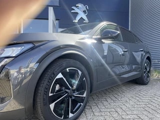 Thumbnail Mobil 3