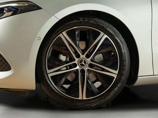 Thumbnail Mobil 7