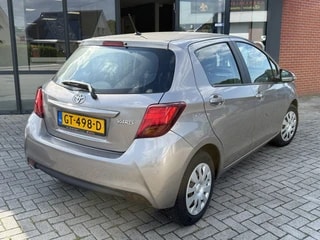 Thumbnail Mobil 8