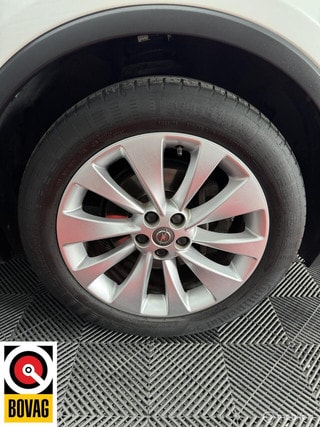 Thumbnail Mobil 7