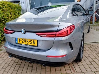 Thumbnail Mobil 4
