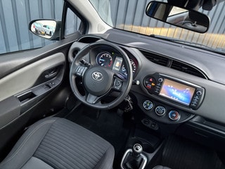 Thumbnail Mobil 7