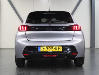 Thumbnail Mobil 8