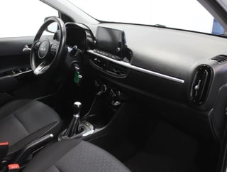 Thumbnail Mobil 6