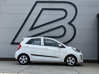 Thumbnail Mobil 5
