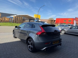 Thumbnail Mobil 8