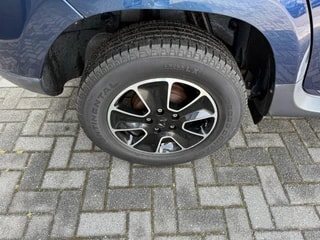 Thumbnail Mobil 7