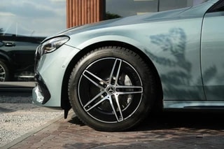 Thumbnail Mobil 10