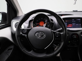 Thumbnail Mobil 7