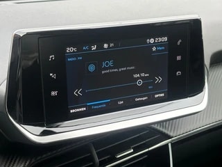 Thumbnail Mobil 8