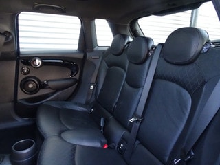 Thumbnail Mobil 7