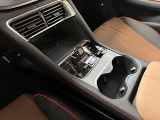 Thumbnail Mobil 6