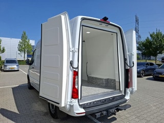 Thumbnail Mobil 5