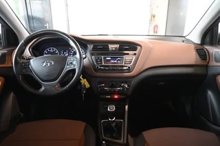 Thumbnail Mobil 2