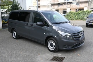 Thumbnail Mobil 9