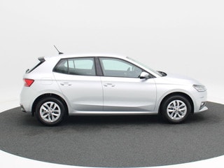 Thumbnail Mobil 6