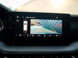 Thumbnail Mobil 10