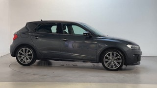 Thumbnail Mobil 10