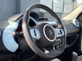 Thumbnail Mobil 7