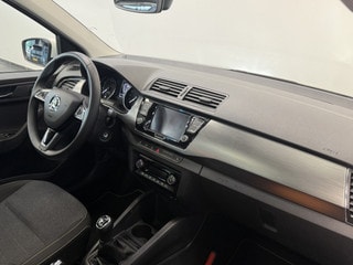 Thumbnail Mobil 6