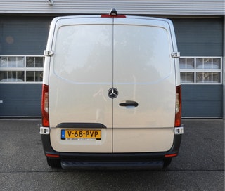 Thumbnail Mobil 6