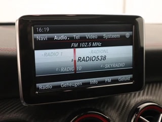 Thumbnail Mobil 10